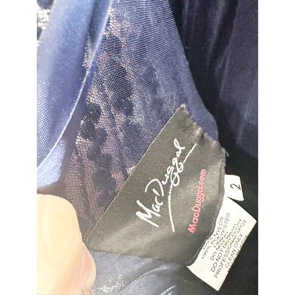 Mac Duggal 5226 Navy Blue V-Neck Sequin Sleeveless Gown Size 2 New - Picture 8 of 9